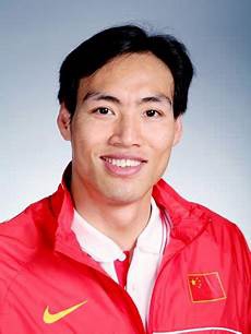 原本被暖冬天气“冷落”了的冬品消费市场燃起冬天里